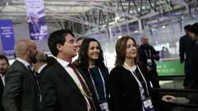 Manuel Valls, Inés Arrimadas y Carina Mejías han visitado el Mobile / @manuelvalls