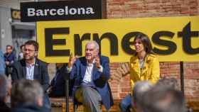 Ernest Maragall, en el centro, acompañado de Pere Aragonés y Marta Vilalta / @ERCbcn