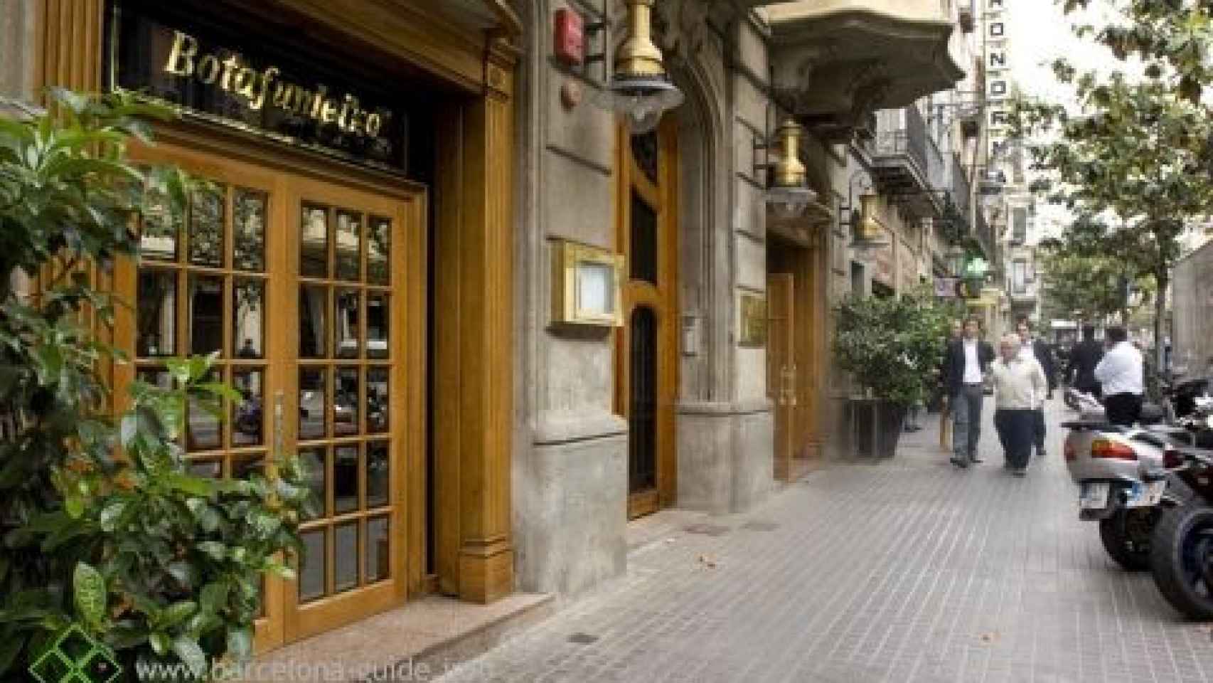 Exterior del restaurante Botafumeiro de Barcelona, situado en Gran de Gràcia