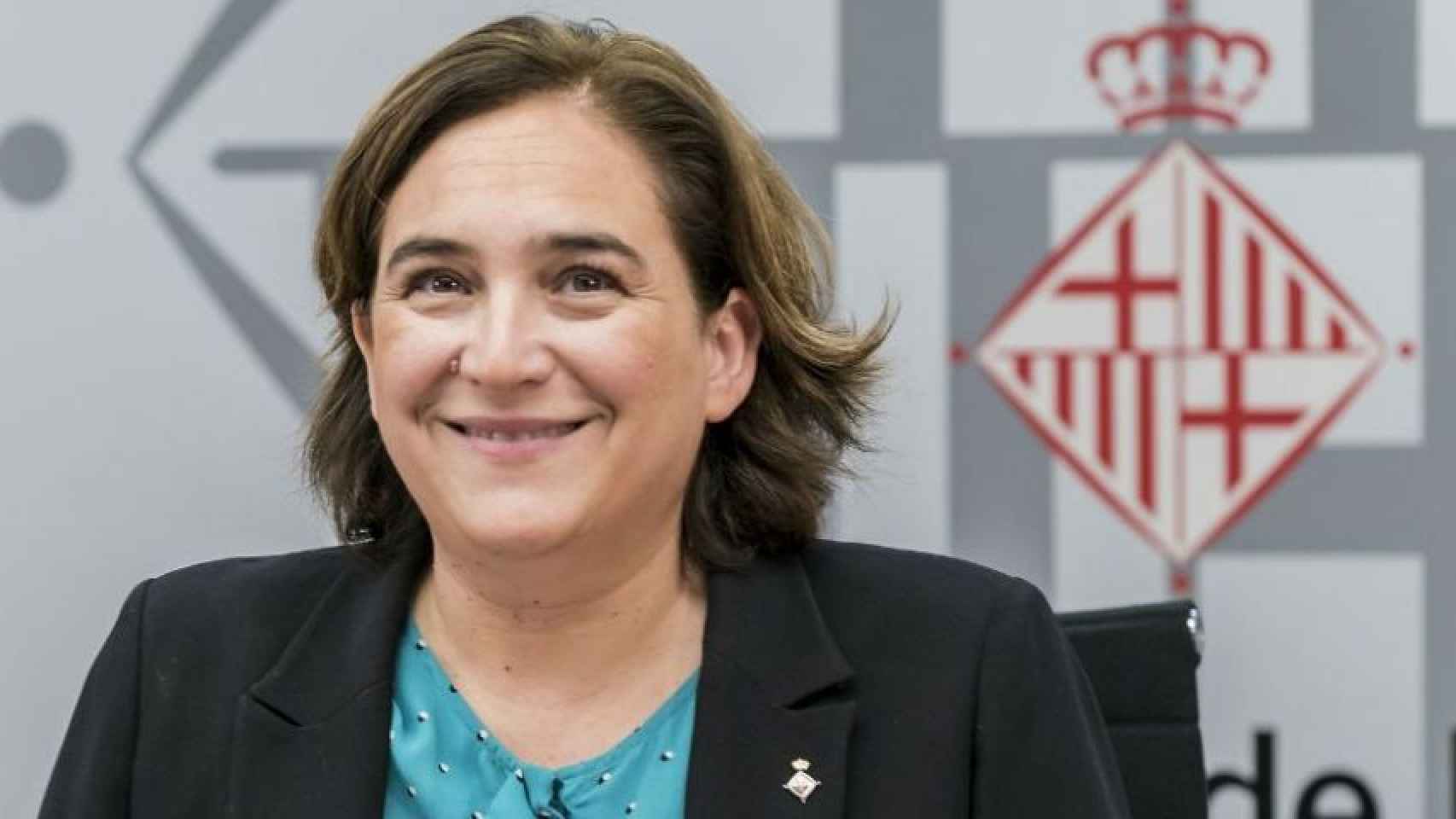 Ada Colau, alcaldesa de Barcelona, se muestra muy generosa con los empresarios independentistas