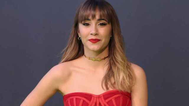 Aitana posando en el photocall de los premios Lo Nuestro / GTRES