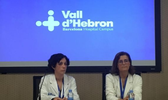 Las doctoras Rocío Cebrián y Magda Campins / CARLOS RUFAS