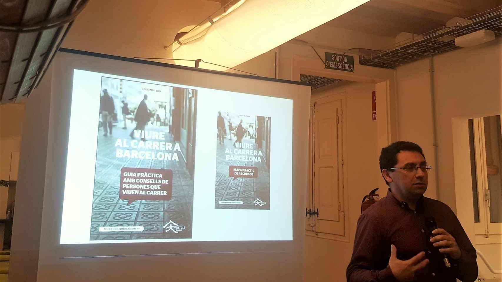 La Fundació Arrels ha elaborado la guía 'Viure al carrer a Barcelona' / EUROPA PRESS