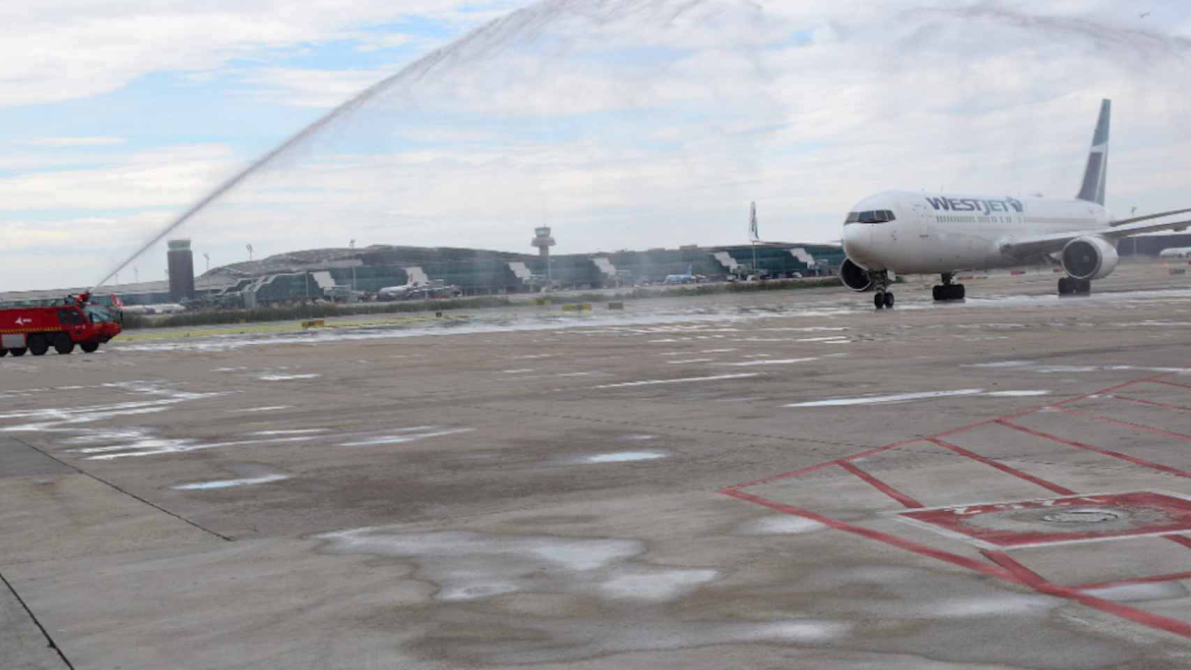 El Aeropuerto de Barcelona estrena una nueva conexión con Toronto / AENA