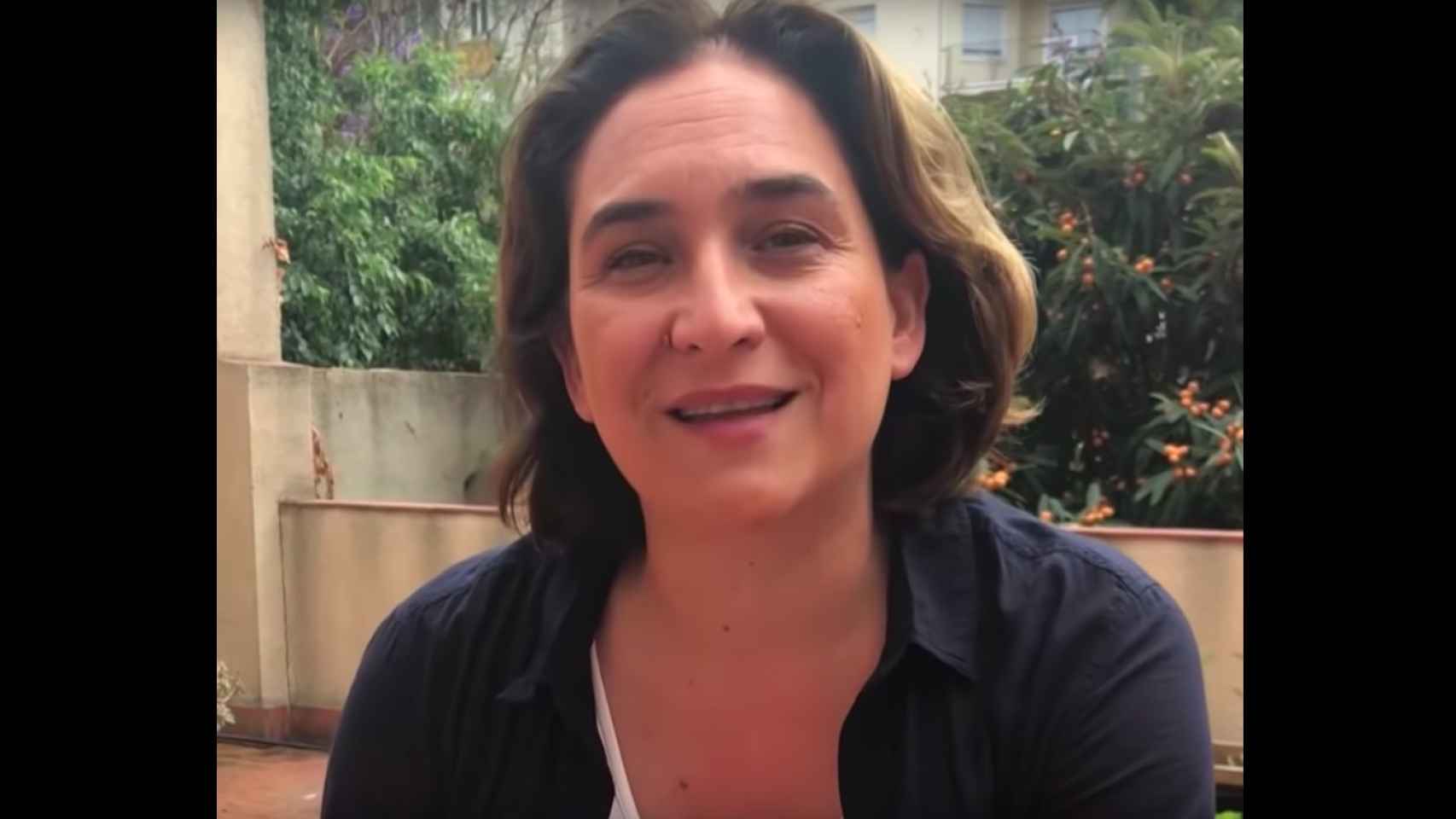 La alcaldesa Ada Colau en un vídeo de Youtube / Archivo