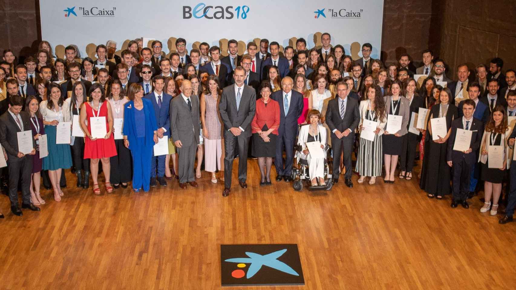120 estudiantes españoles reciben una beca de la Caixa para estudiar en el extranjero