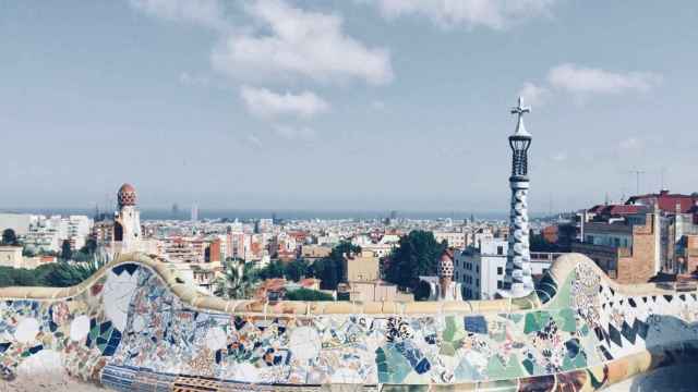 Vista panorámica de la ciudad de Barcelona desde el Park Güell