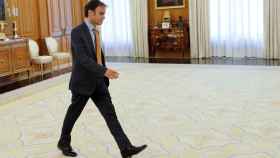 El diputado de En Comú Podem, Jaume Asens, en su visita al Rey en el Palacio de la Zarzuela / EFE