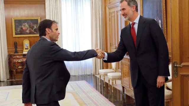 Jaume Asens con el Rey Felipe VI en la Zarzuela / EFE CHEMA MOYA