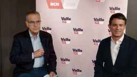 Celestino Corbacho y Manuel Valls, en un acto de precampaña en Barcelona / JORDI SUBIRANA