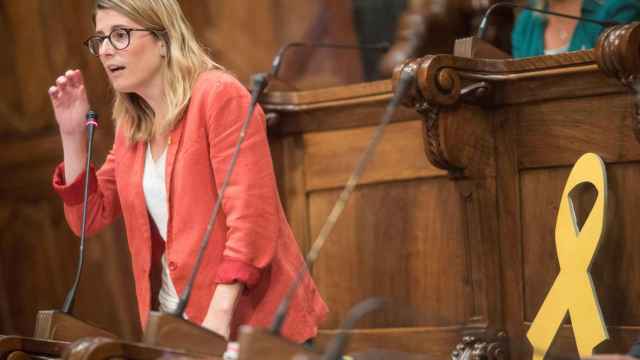 Elsa Artadi durante una sesión plenaria en el Ayuntamiento de Barcelona / EFE