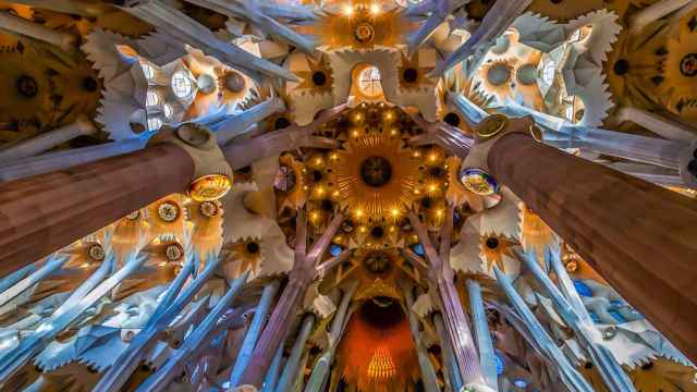 La Sagrada Familia es uno de los principales atractivos de Barcelona