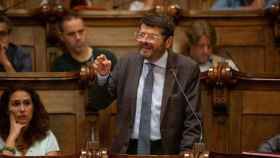 Albert Batlle, en un pleno en el Ayuntamiento de Barcelona / EUROPA PRESS
