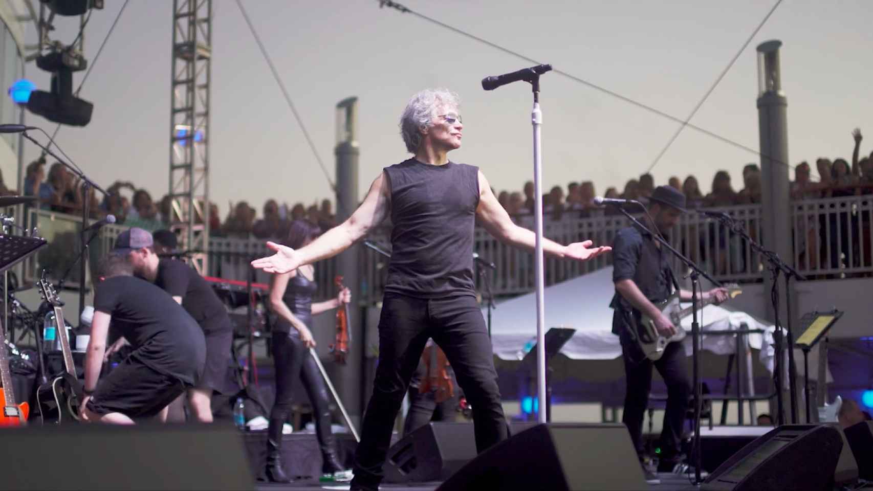 Jon Bon Jovi en un concierto a bordo del Norwegian Jade / RUNAWAY TOURS