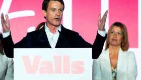 Manuel Valls y Eva Parera / EFE