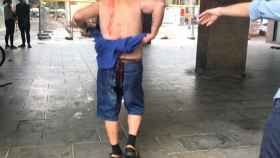 Un hombre ha sido apuñalado por la espalda en barrio del Raval de Barcelona