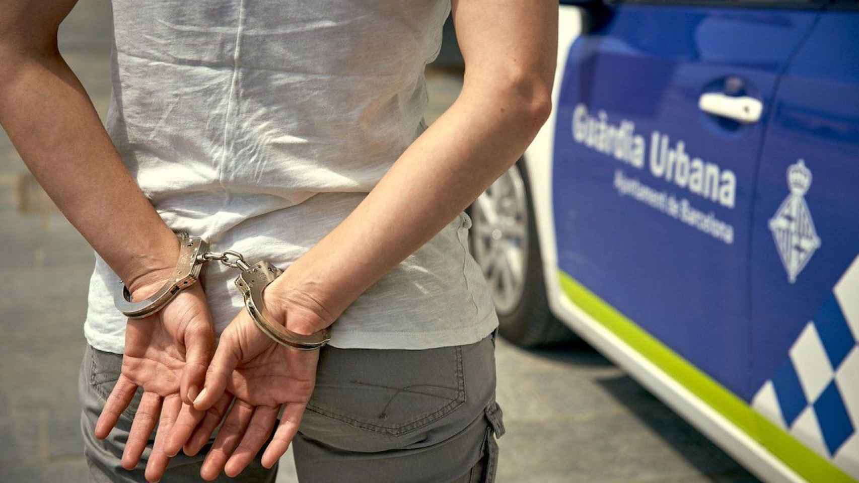 El detenido por la Guardia Urbana por el 'narcopiso' del Raval / TWITTER GUARDIA URBANA