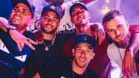 Neymar, Melo y unos amigos de fiesta en Brasil en una imagen de archivo / INSTAGRAM