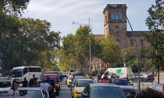 Movilización a su paso por Gran Via de les Corts Catalanes / PARC