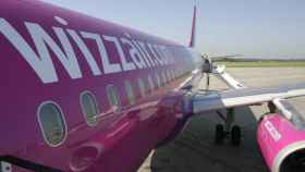 Un avión de la aerolínea Wizz Air / EUROPA PRESS