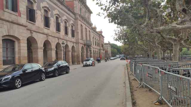 Los Mossos d'Esquadra acordonarán el Parlament ante las posibles protestas / ARCHIVO