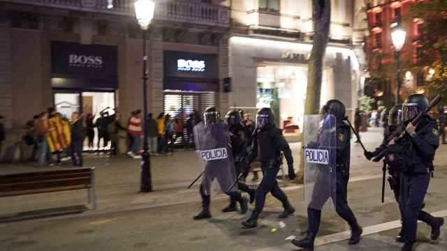 Agentes de los Mossos d'Esquadra en Barcelona / EFE