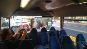Imágenes del accidente entre los dos autobuses / AQUÍ, AMB JOSEP CUNÍ
