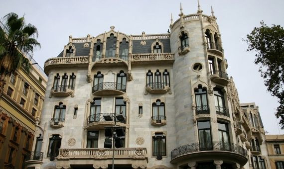 Edificio del Hotel Fuster, en Barcelona / Josep Panadero CREATIVE COMMONS 1.0