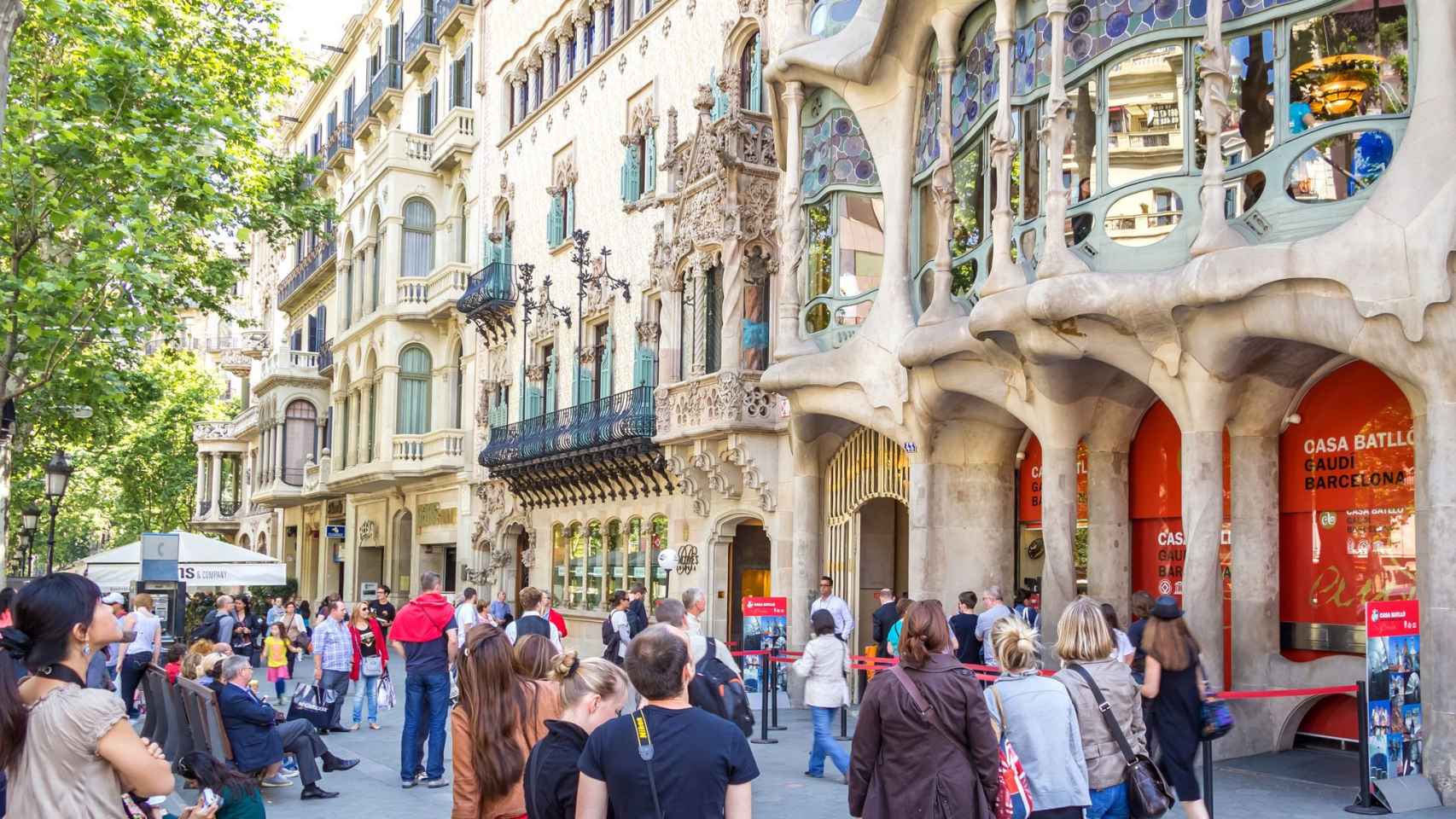 Passeig de Gràcia, una de las vías de Barcelona con más tiendas