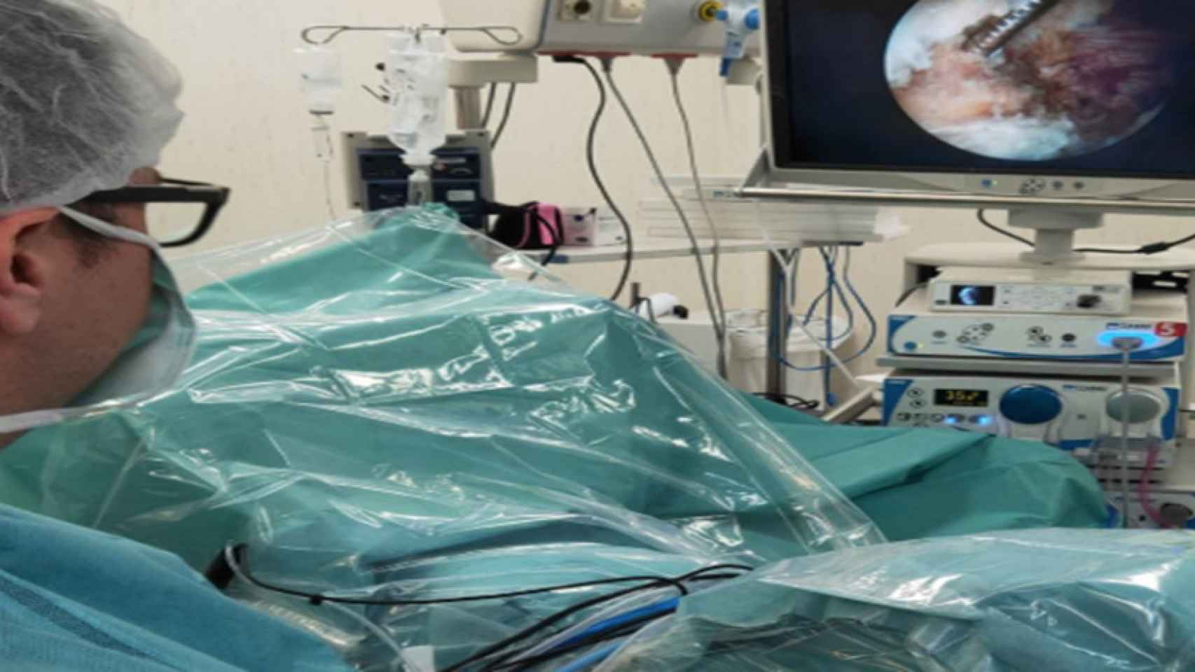 Un momento de una operación en el Hospital Universitari Dexeus