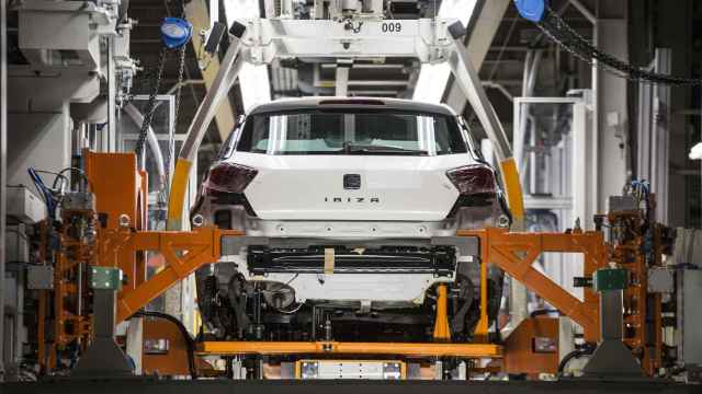 Imagen de archivo de un coche de Seat en proceso de fabricación / Europa Press