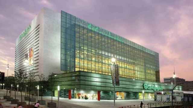 Exterior del Corte Inglés de Can Dragó