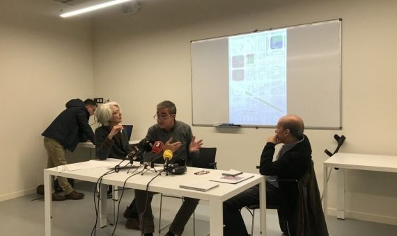 El arquitecto Salvador Matas explica las propuestas de modificación del PGM de la Sagrada Família / D.F. 