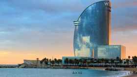 El Hotel W de Barcelona, premiado en los 'Óscar' del turismo como mejor hotel de España / ARCHIVO