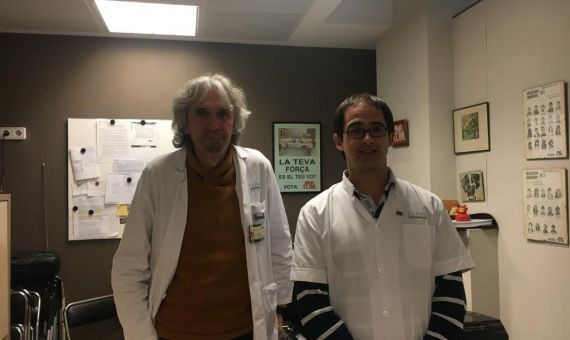 Vallejo y Duque en la sección sindical de la CCOO en el Hospital Clínic / ALBA LOSADA