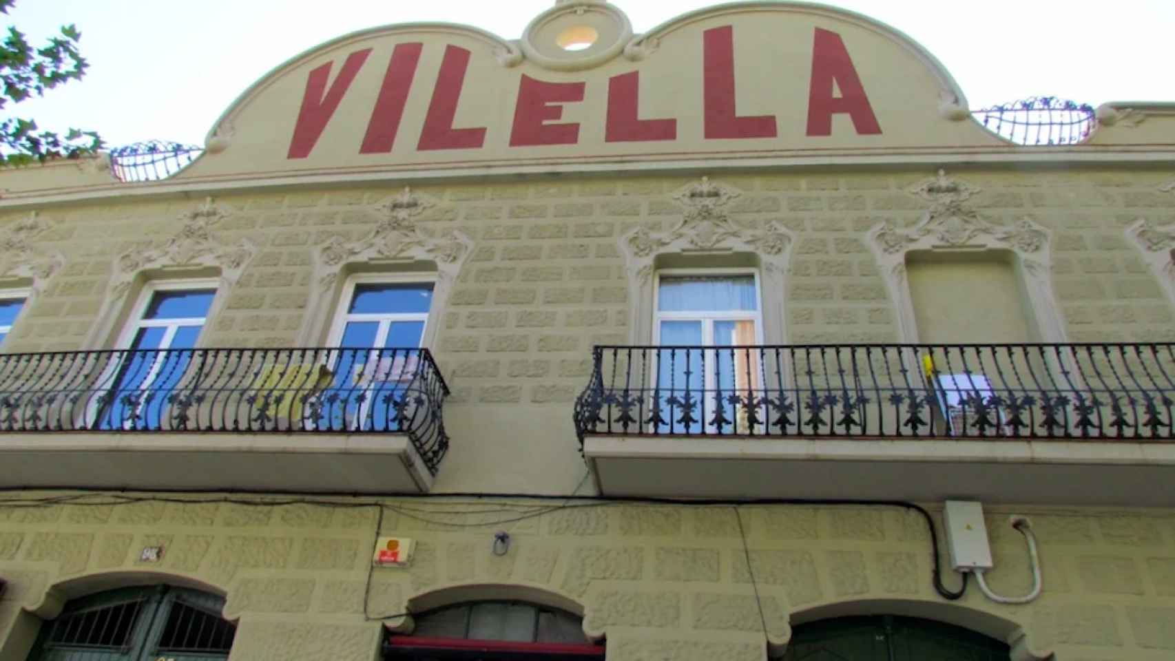 Fachada del teatro La Vilella, que ha anunciado su cierre de puertas / V. FERRIS