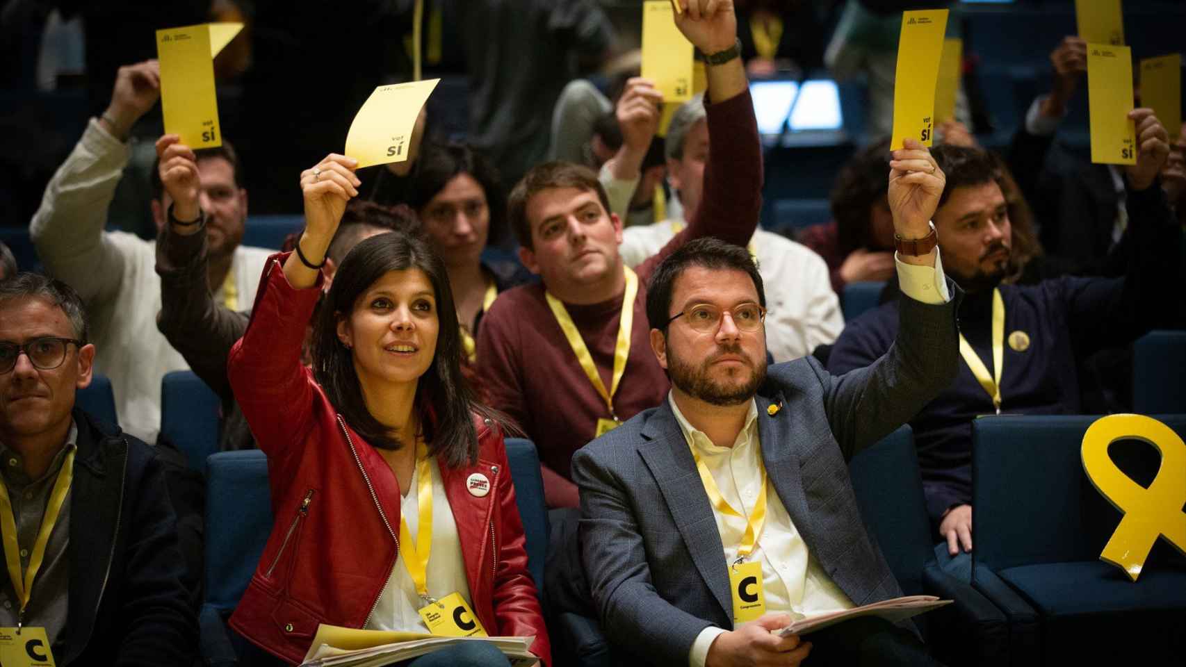 Marta Vilalta y Pere Aragonès, durante la votación en el Consell Nacional de ERC / EUROPA PRESS