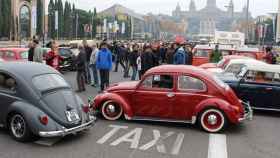Concentración de coches históricos en Barcelona / Centímetros Cúbicos
