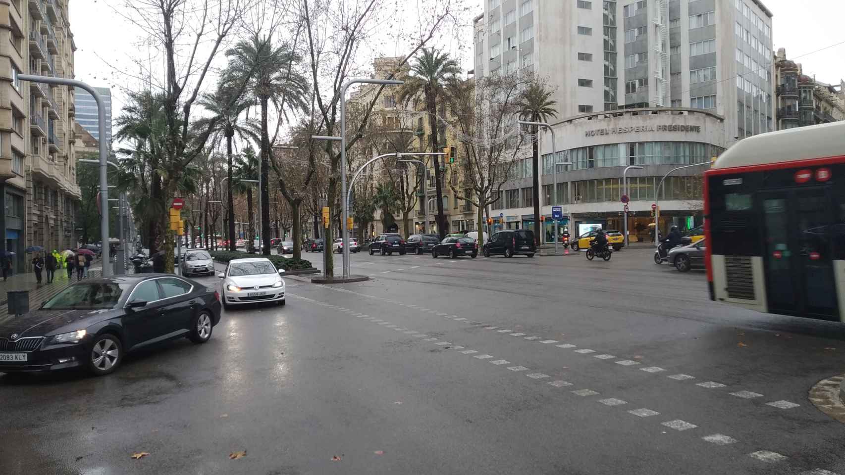 La avenida de la Diagonal, a la altura de Muntaner / JORDI SUBIRANA