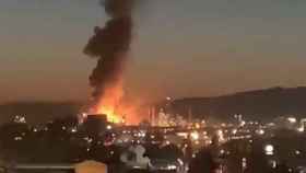 El incendio de la petroquímica de Tarragona / TWITTER