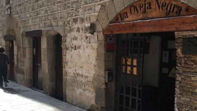 Bar del grupo Ovella Negra en Ciutat Vella / AVD