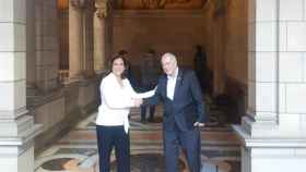 La alcaldesa de Barcelona, Ada Colau, junto al líder de ERC en el Ayuntamiento, Ernest Maragall / EP