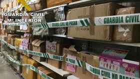 Cajas de juguetes intervenidos por la Guardia Civil / GUARDIA CIVIL