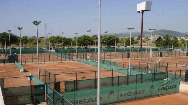 Pistas de tenis de la Federación Catalana de Tenis / EL LLOBREGAT