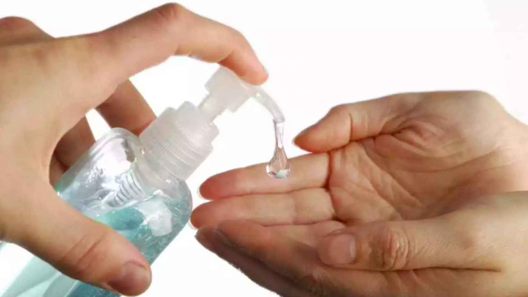 Gel desinfectante de manos para prevenir el contagio de bacterias