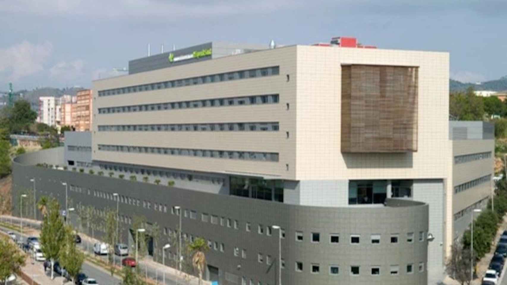 El Hospital Esperit Sant, en Santa Coloma de Gramenet, donde se ha detectado un posible caso de coronavirus