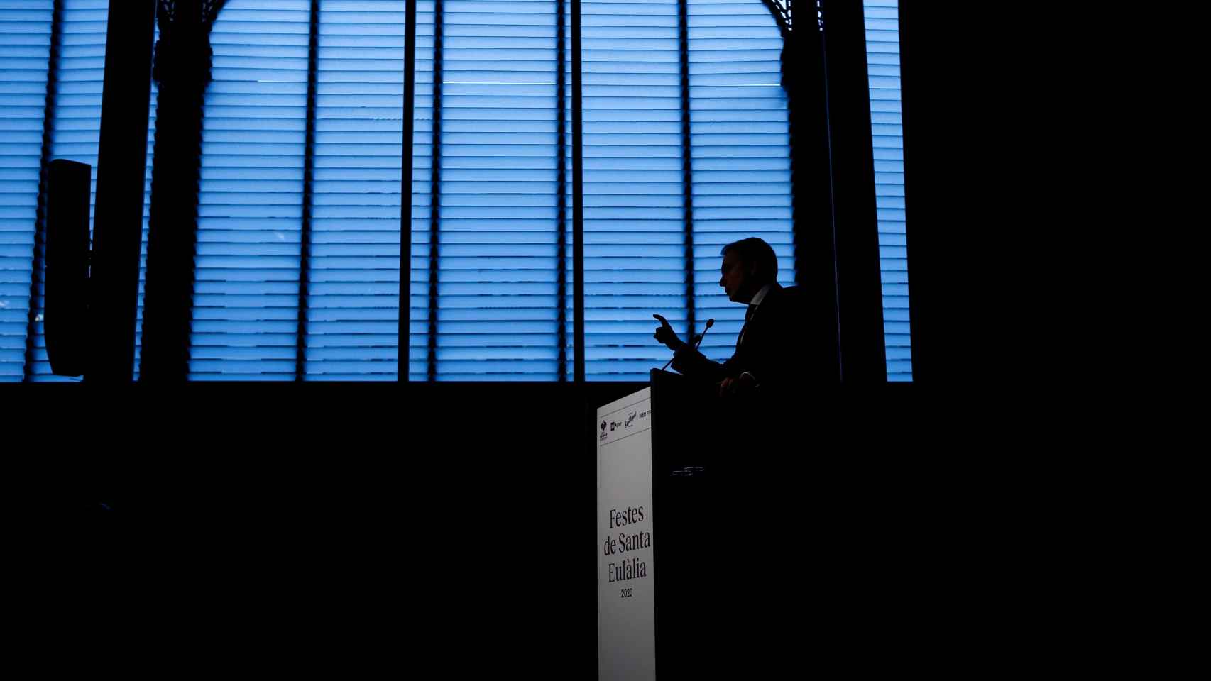 El expresidente del Gobierno José Luis Rodríguez Zapatero durante el pregón de Santa Eulàlia, copatrona de Barcelona, invitado por el Gremi de Restauració / EFE - QUIQUE GARCÍA