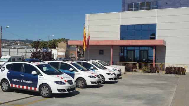 Comisaría de los Mossos d'Esquadra de Premià de Mar, municipio en el que un individuo ha matado a su perro / GOOGLE MAPS