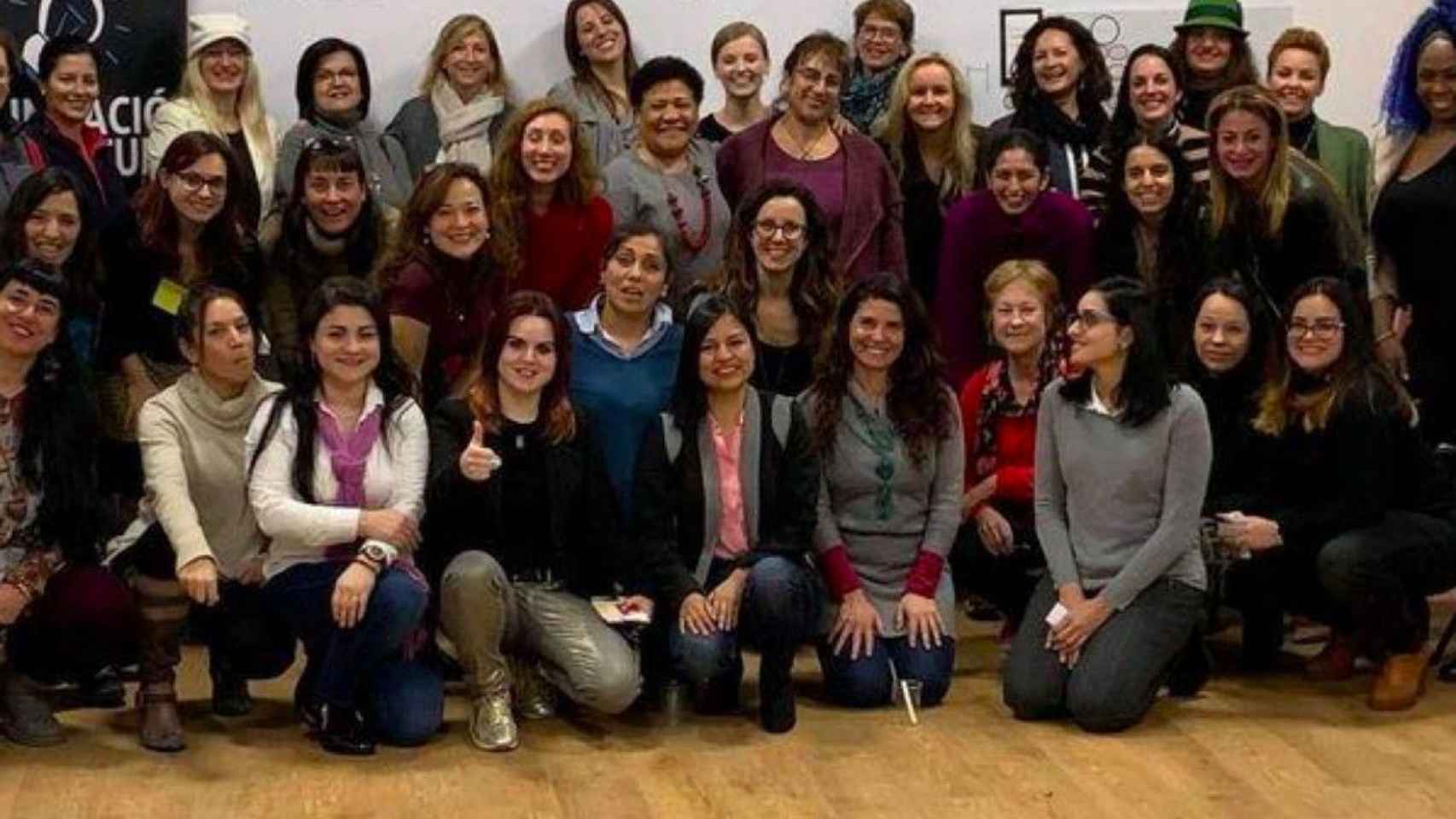 Participantes en la última jornada de 'Networking Mujer Emprende' en Hostafrancs / INCEPTUM