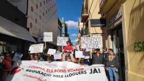 Manifestación contra los abusivos precios del alquiler en Badalona / EP